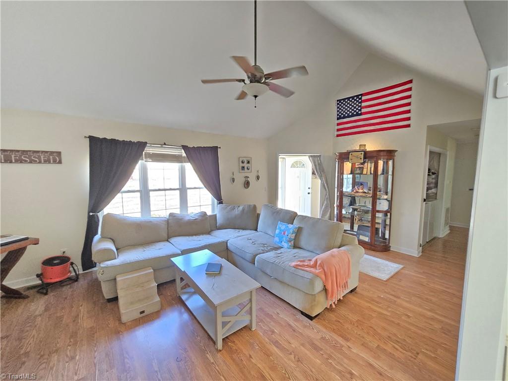 7098 Blue Springs Street