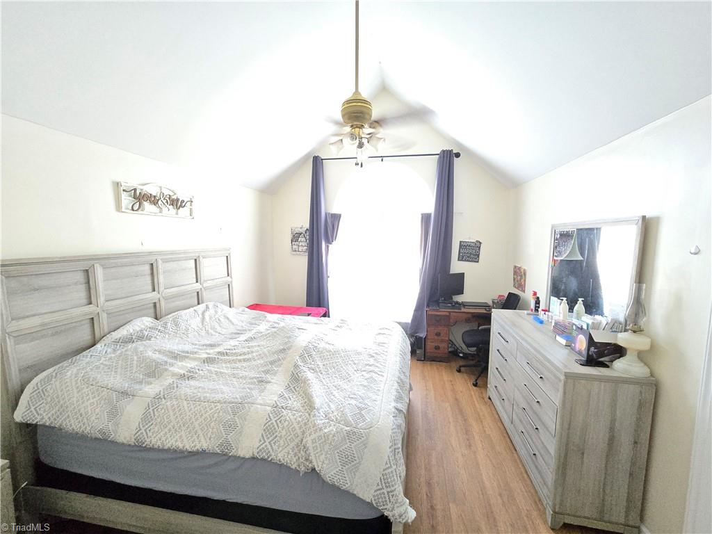 7098 Blue Springs Street