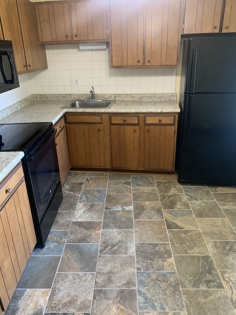2305 Holiday Terrace Unit: 134