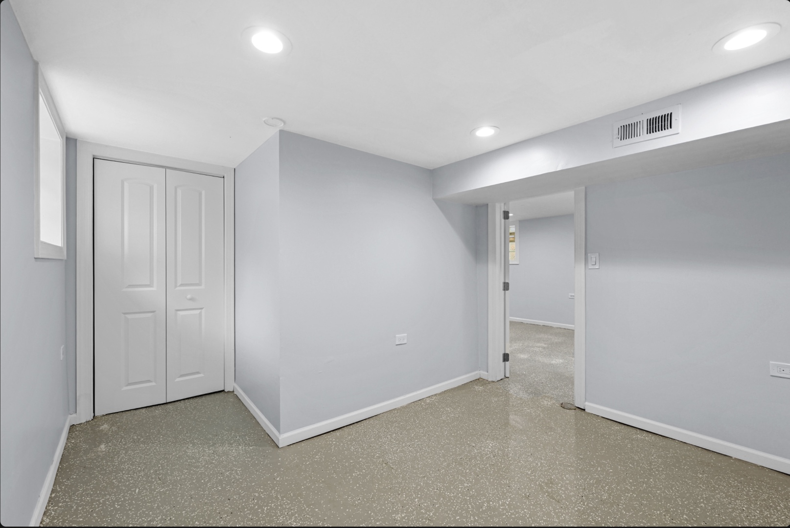 12127 S Normal Avenue