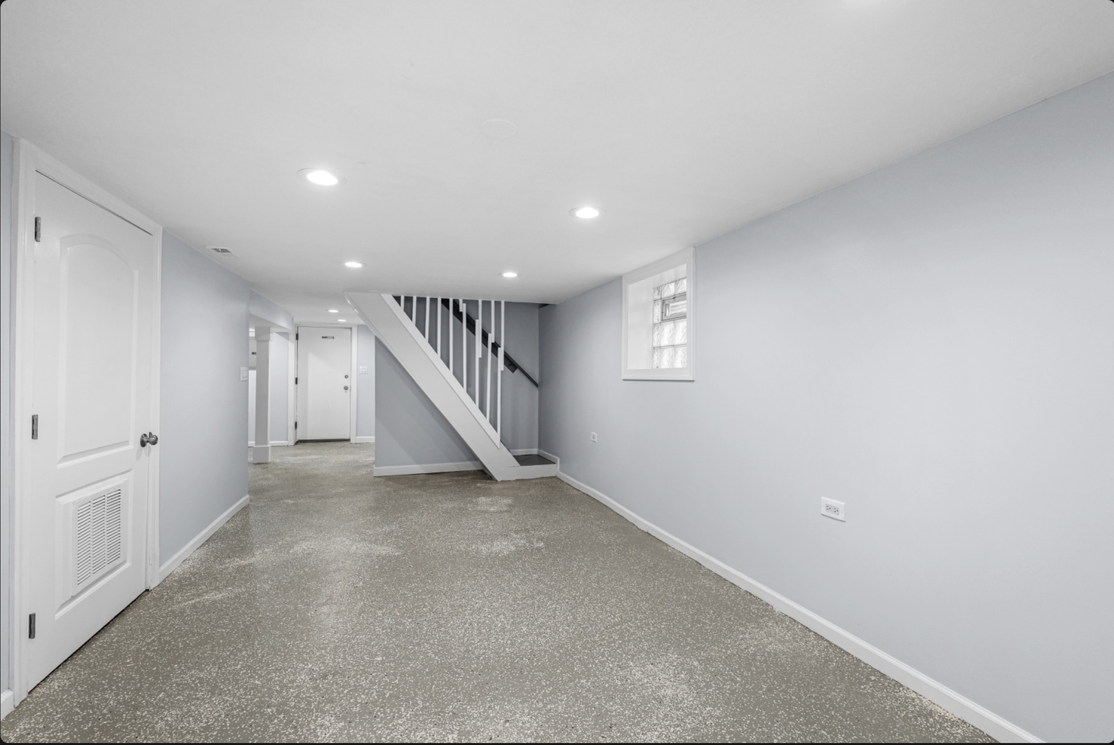 12127 S Normal Avenue