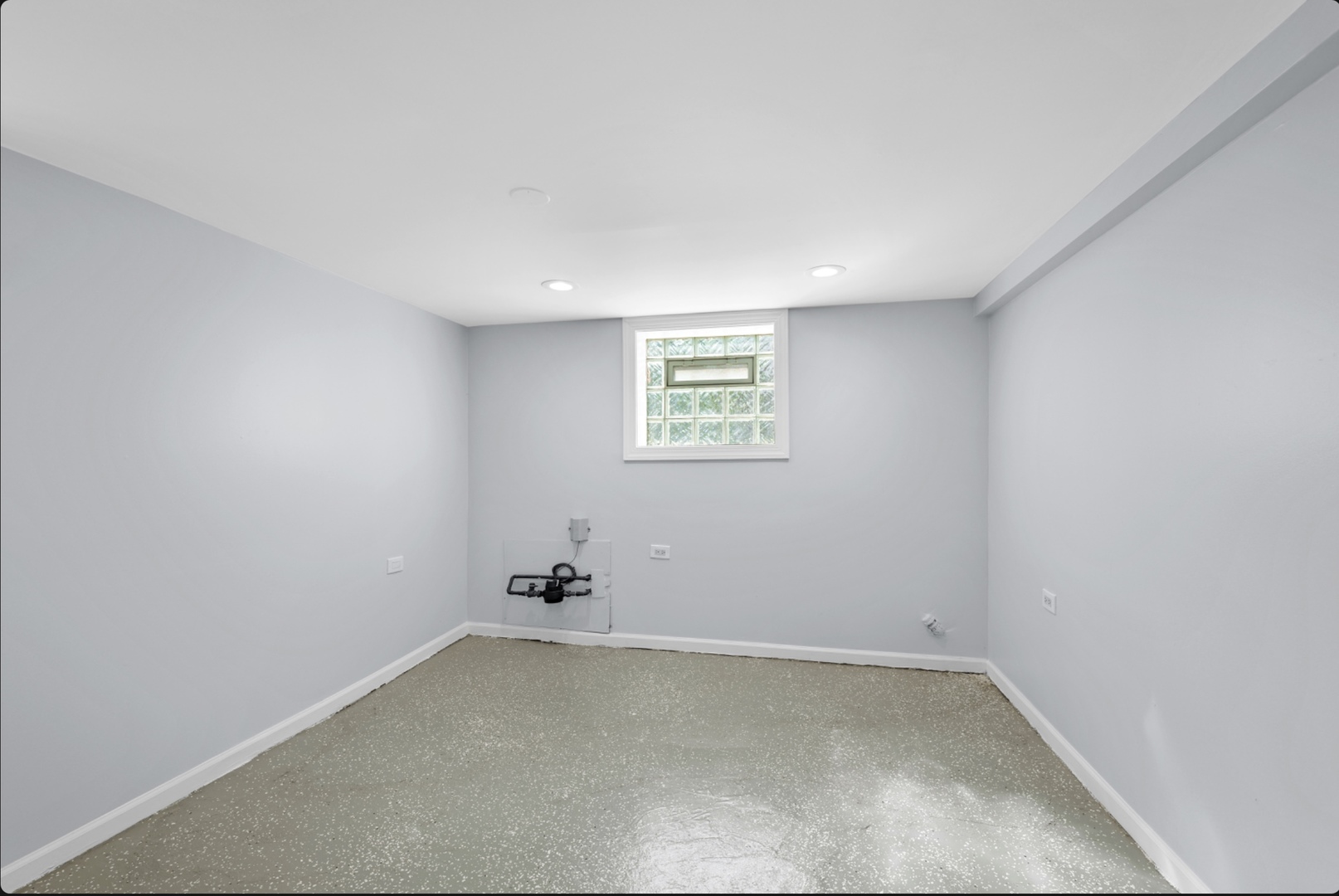 12127 S Normal Avenue