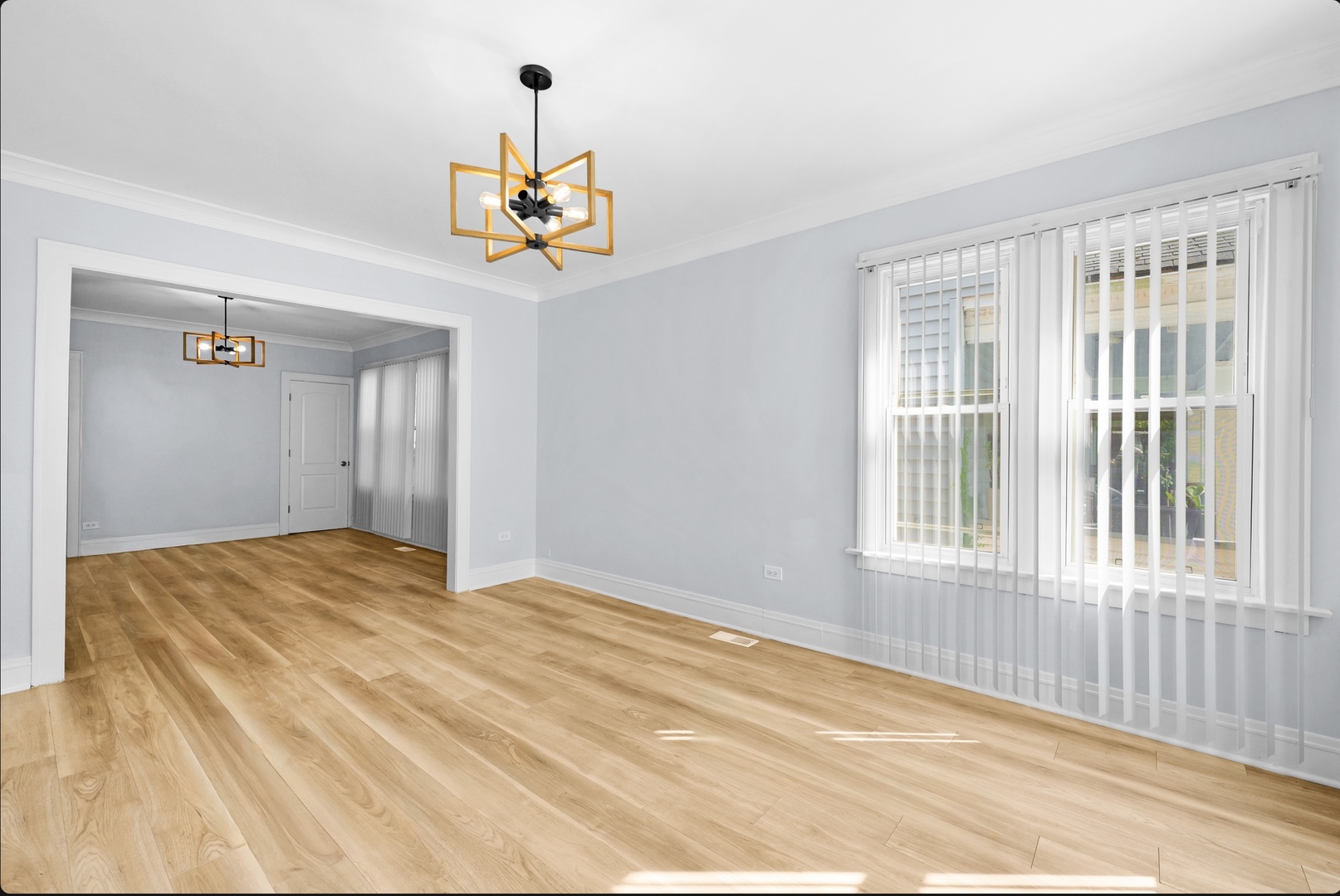 12127 S Normal Avenue