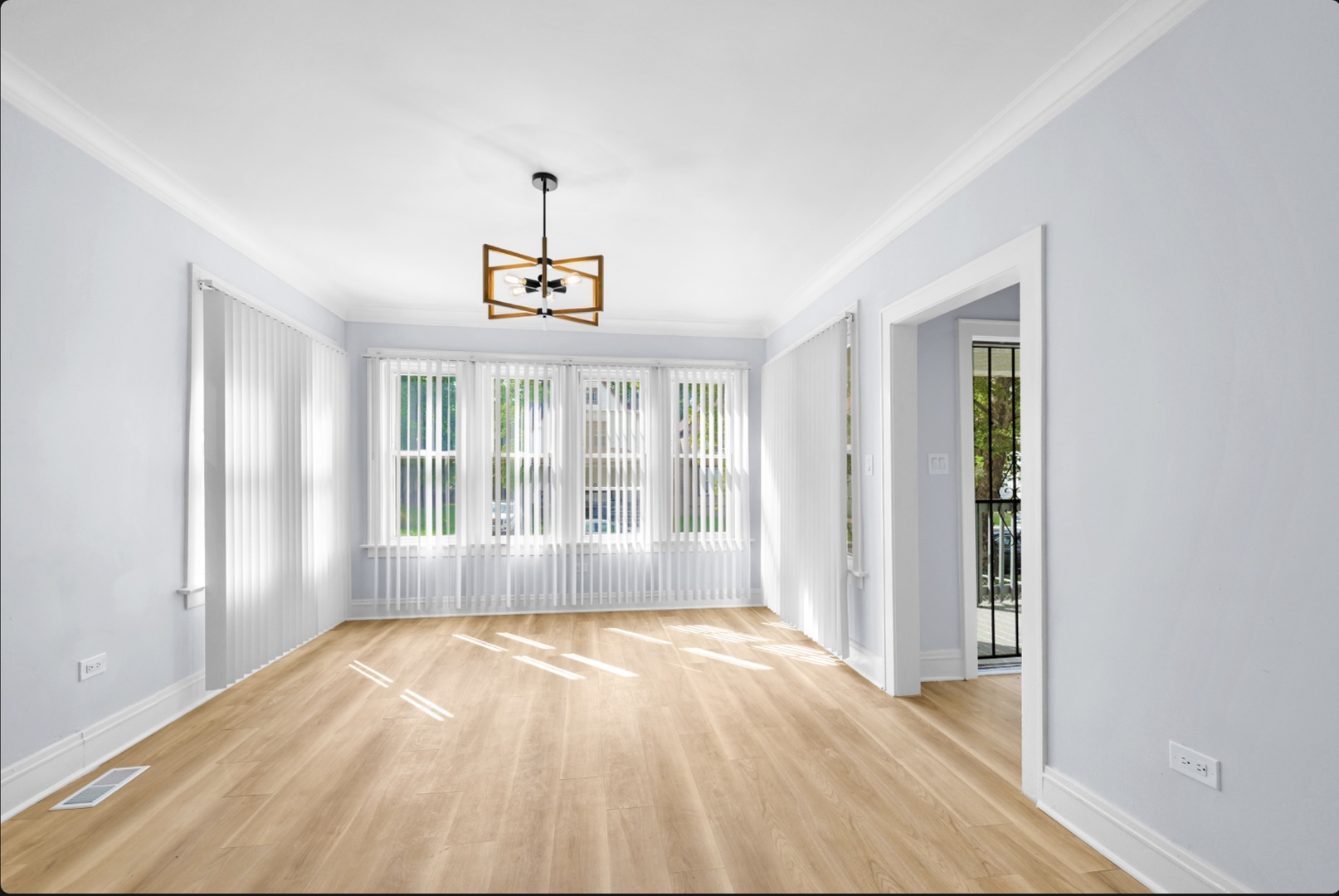 12127 S Normal Avenue