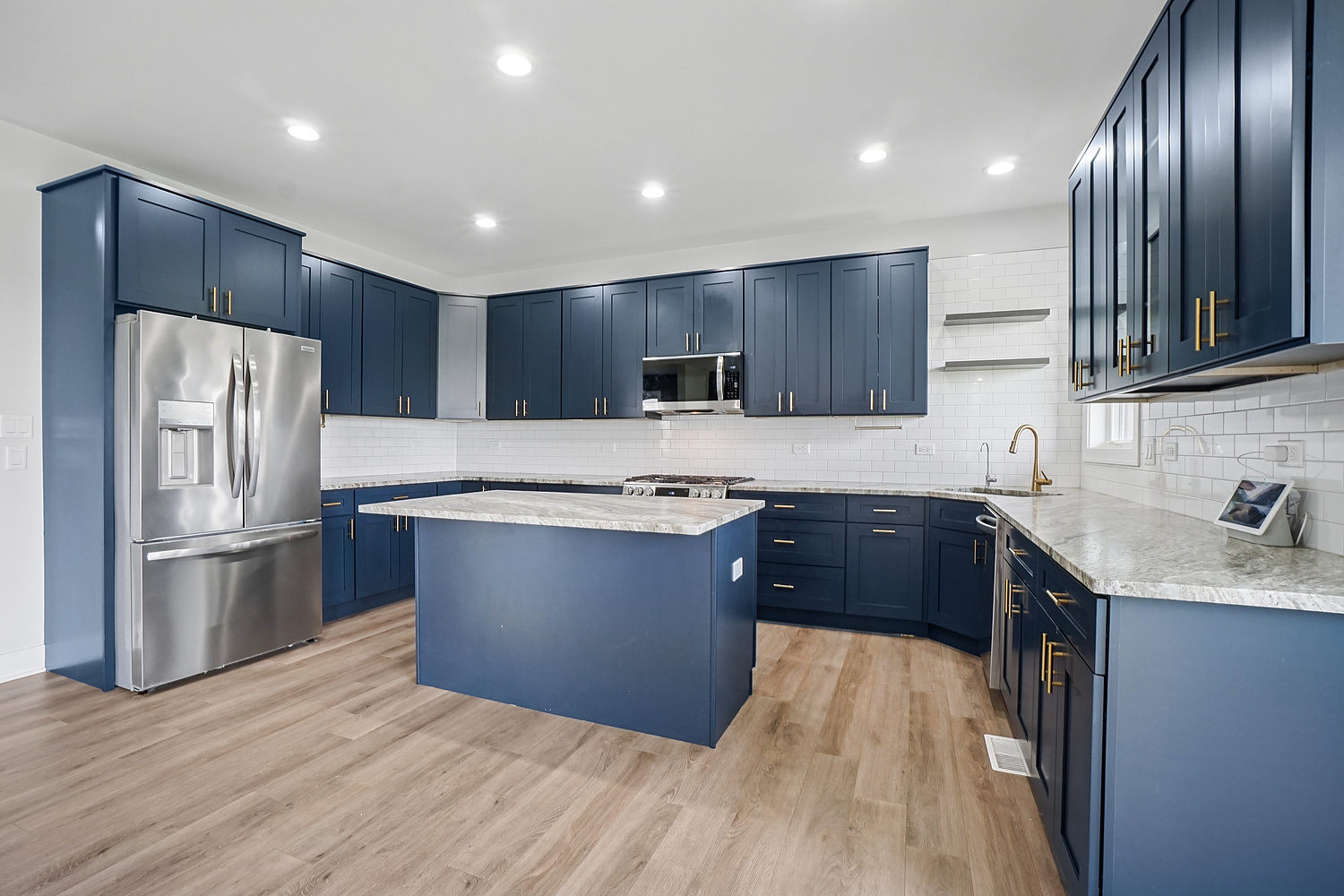4951 W Ribbon Drive