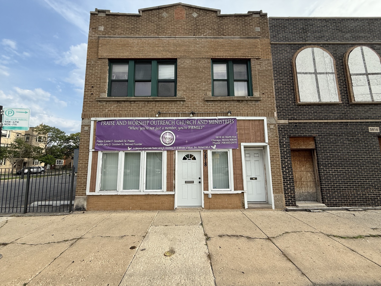 5818 W North Avenue