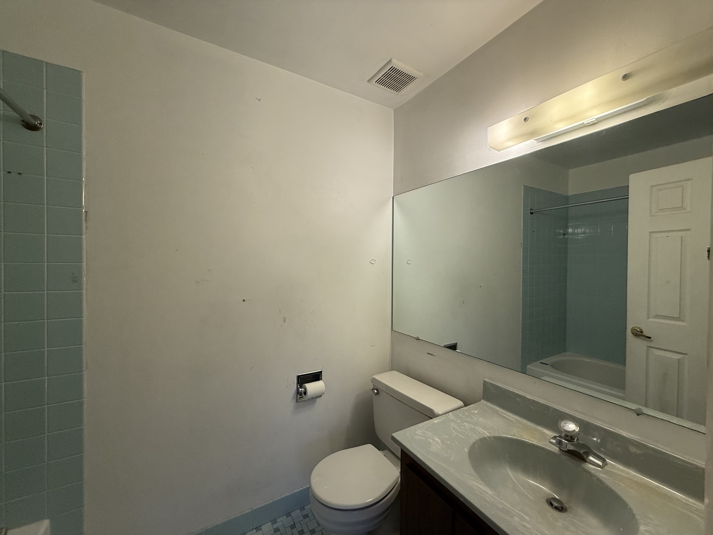 7 E CARRIAGEWAY Drive Unit: 311