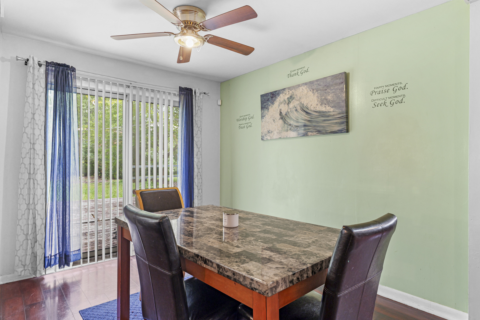 302 SPRINGFIELD Street