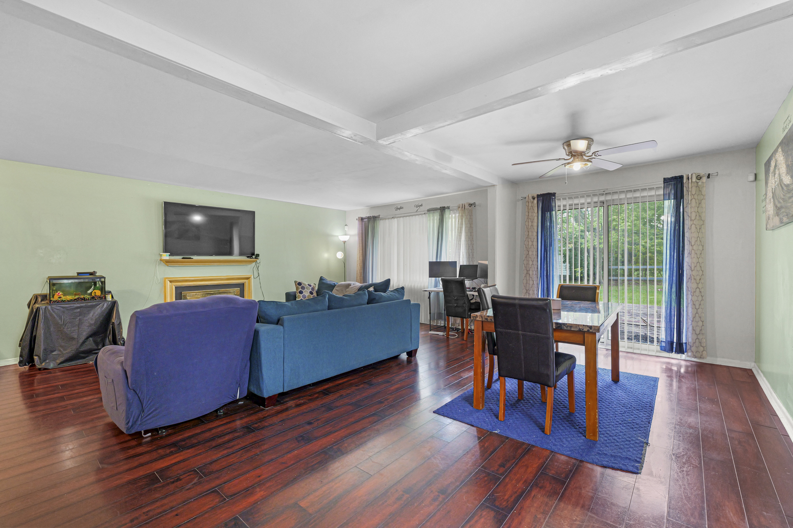 302 SPRINGFIELD Street