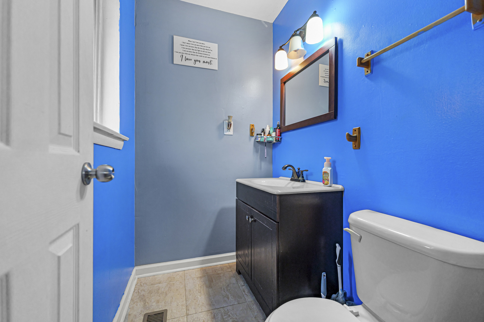 302 SPRINGFIELD Street