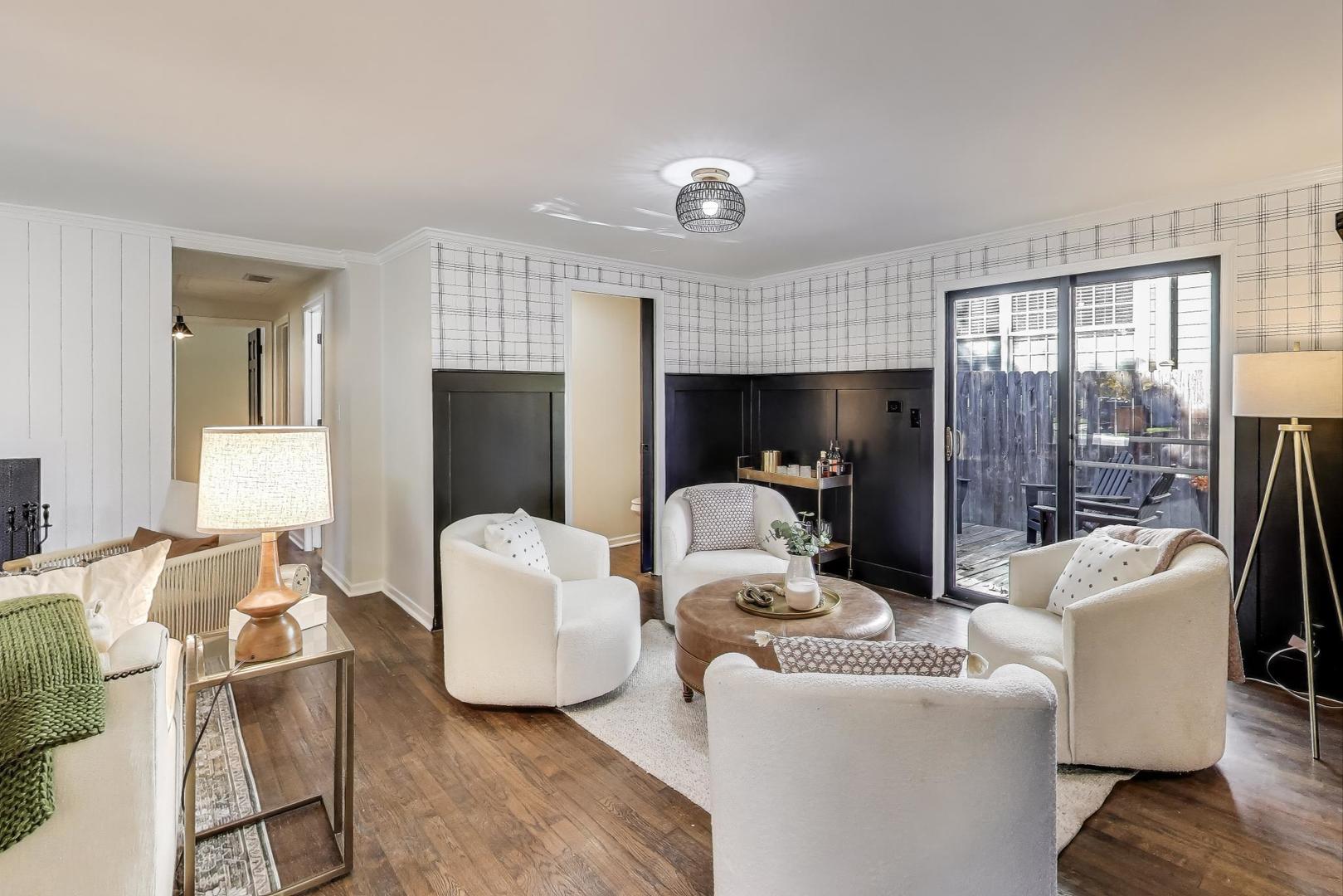 1321 W Liberty Drive