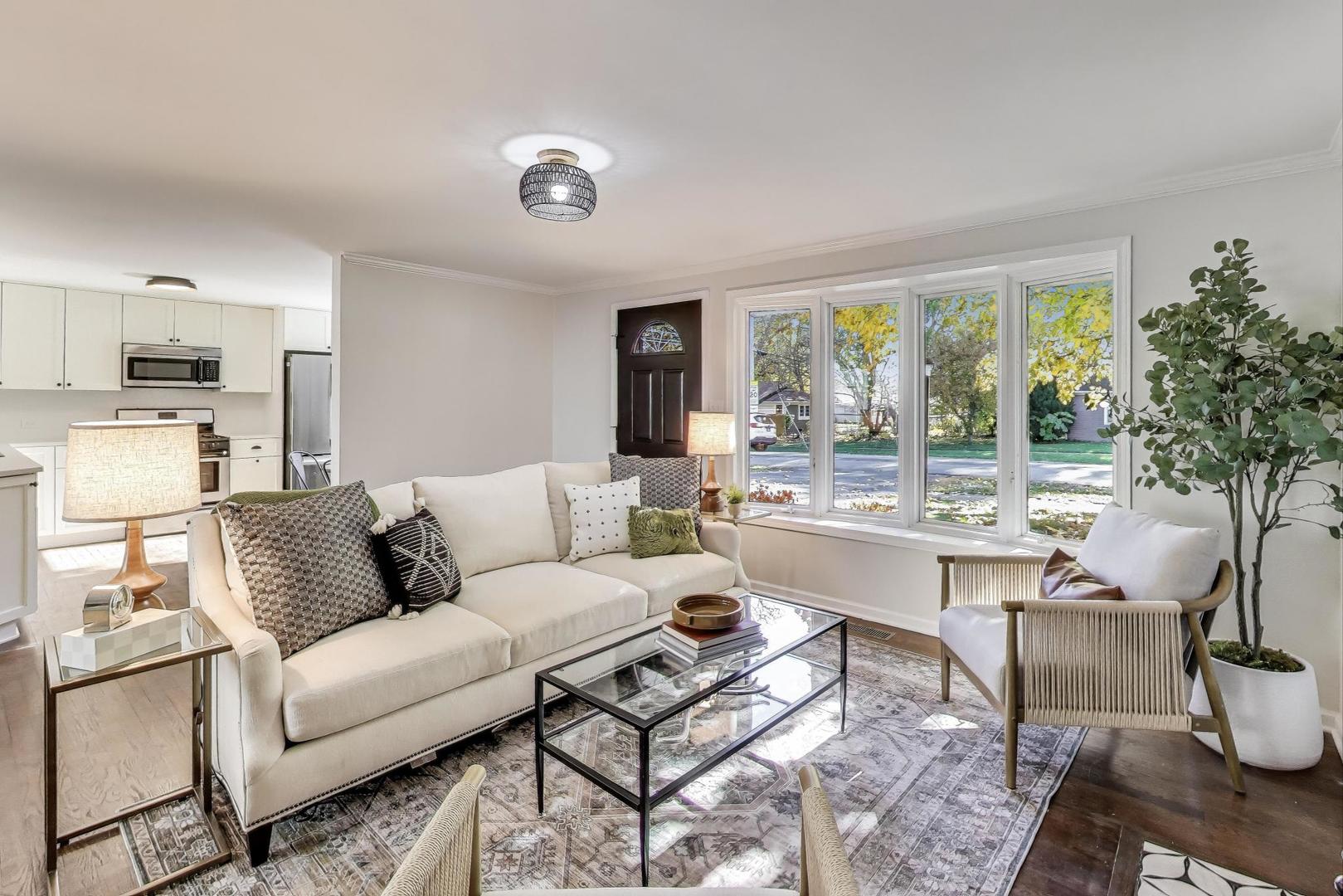 1321 W Liberty Drive