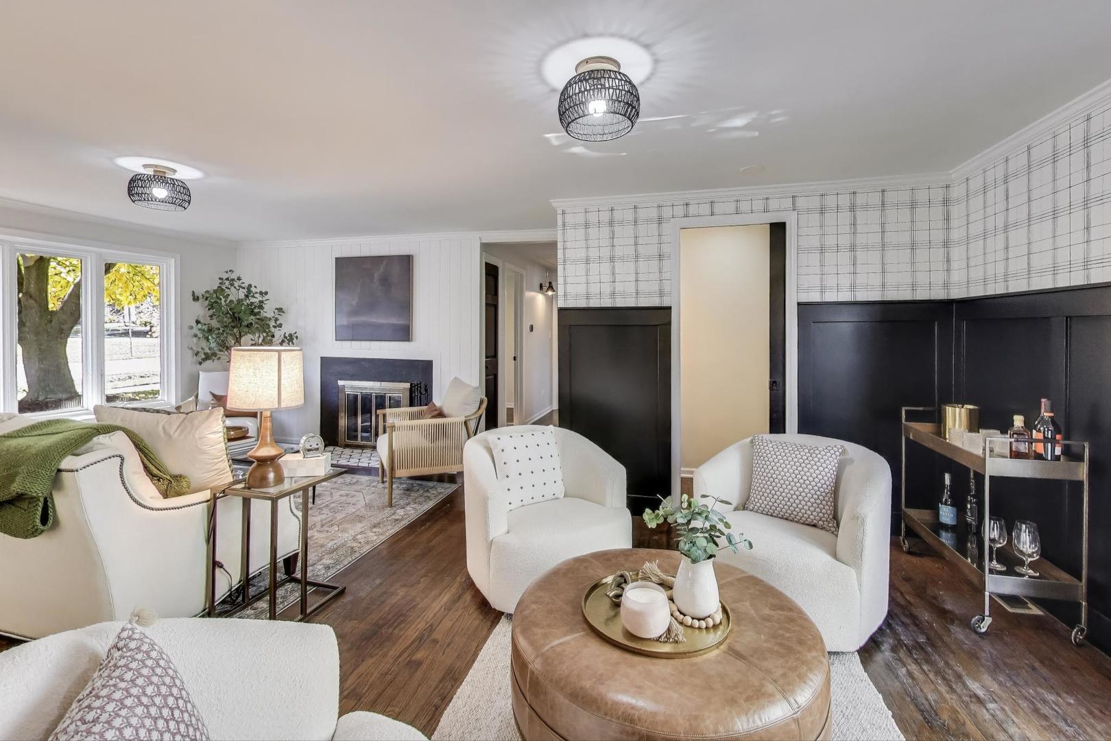 1321 W Liberty Drive