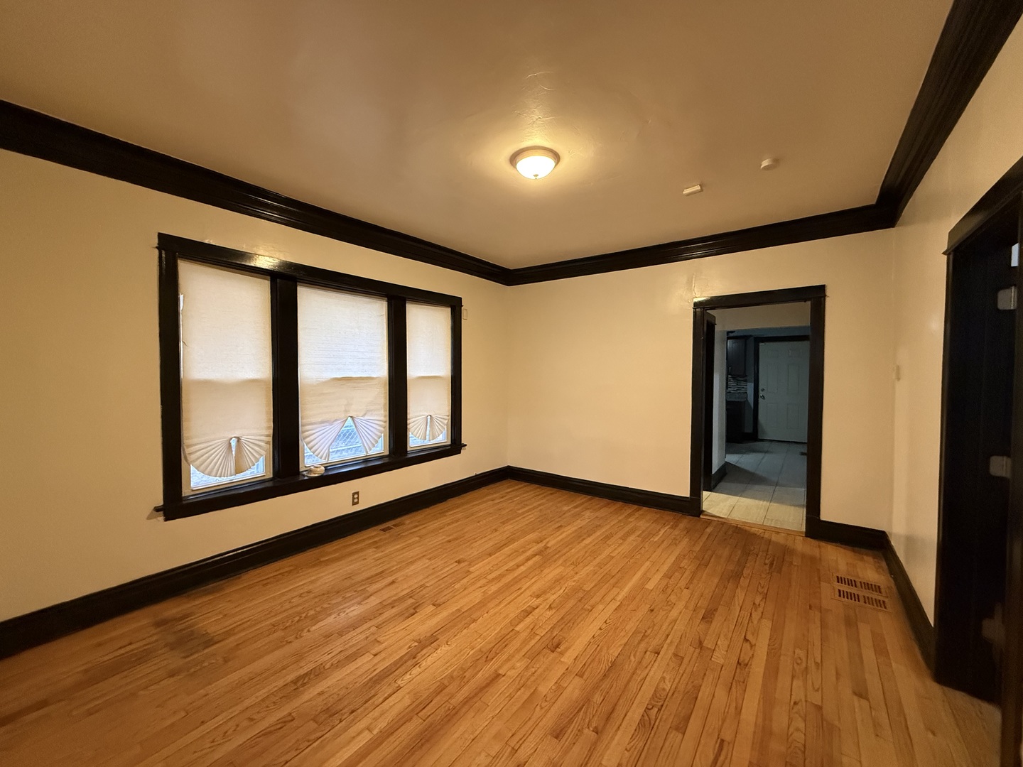 7924 S Peoria Street