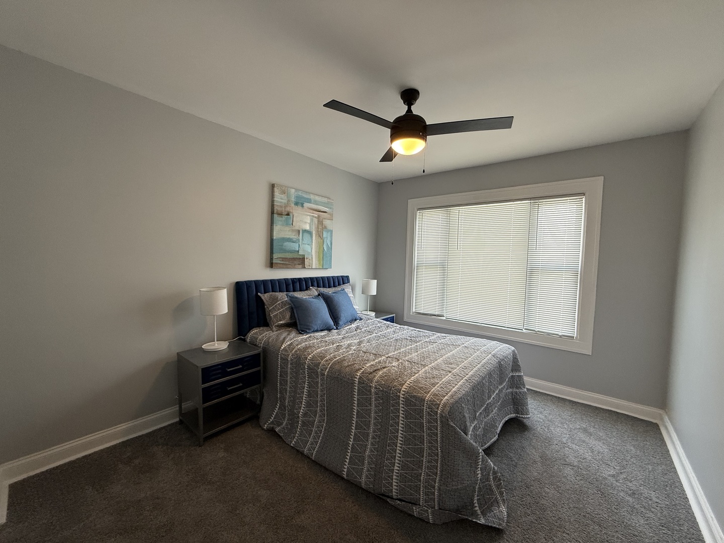 11248 S PARNELL Avenue