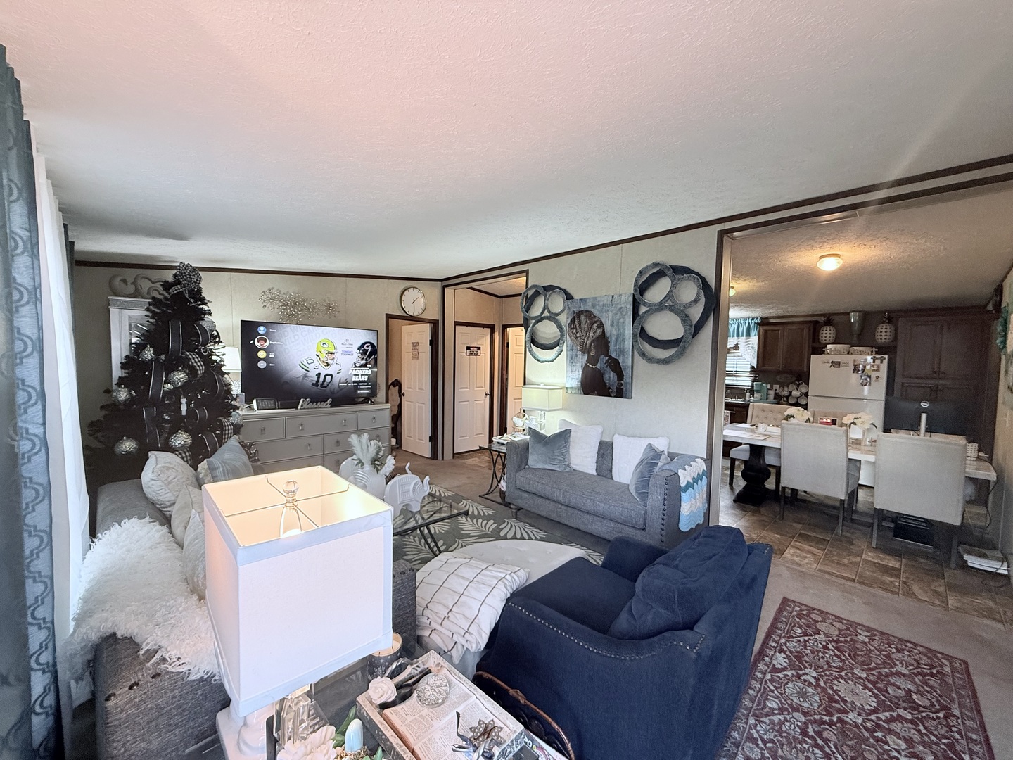 3601 Sheffield Avenue Unit: 125