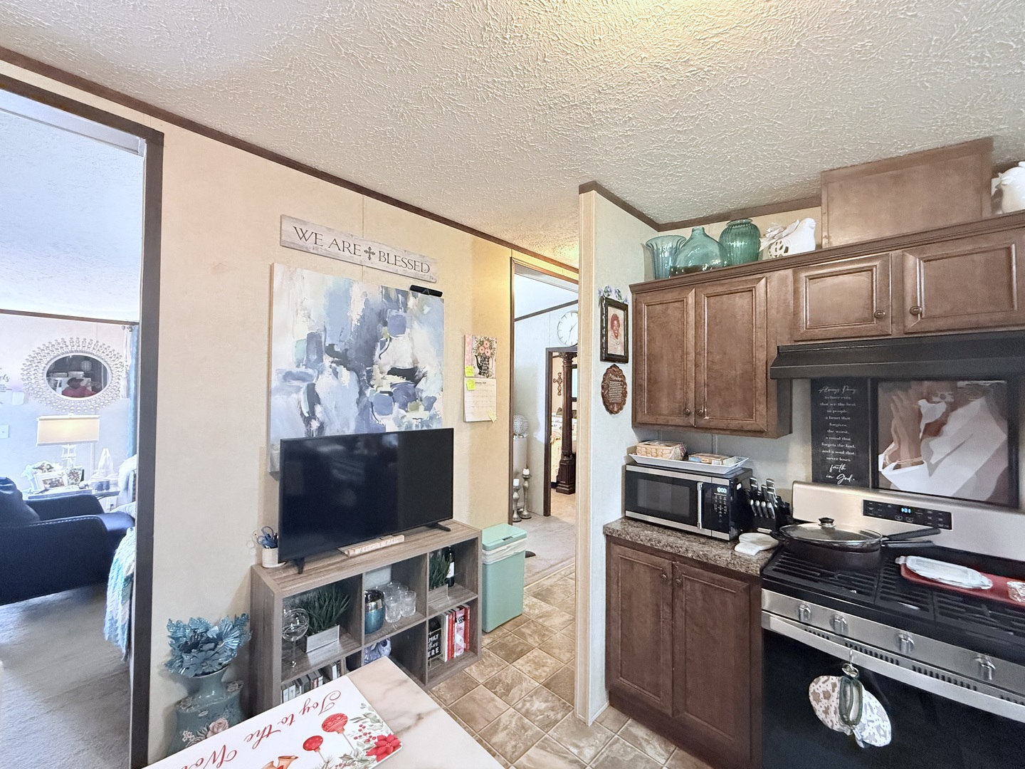 3601 Sheffield Avenue Unit: 125