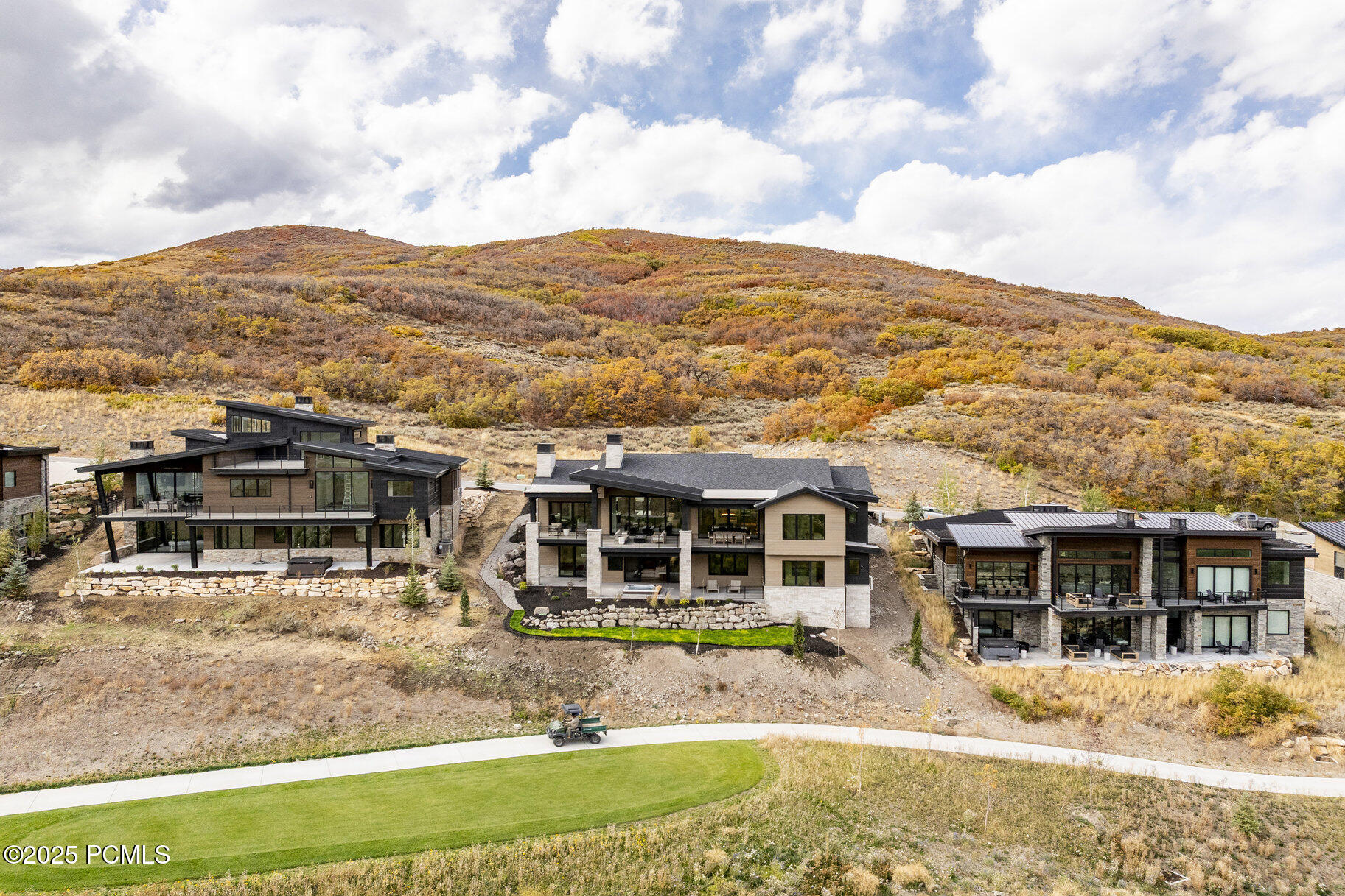 1577 W Skyridge Drive