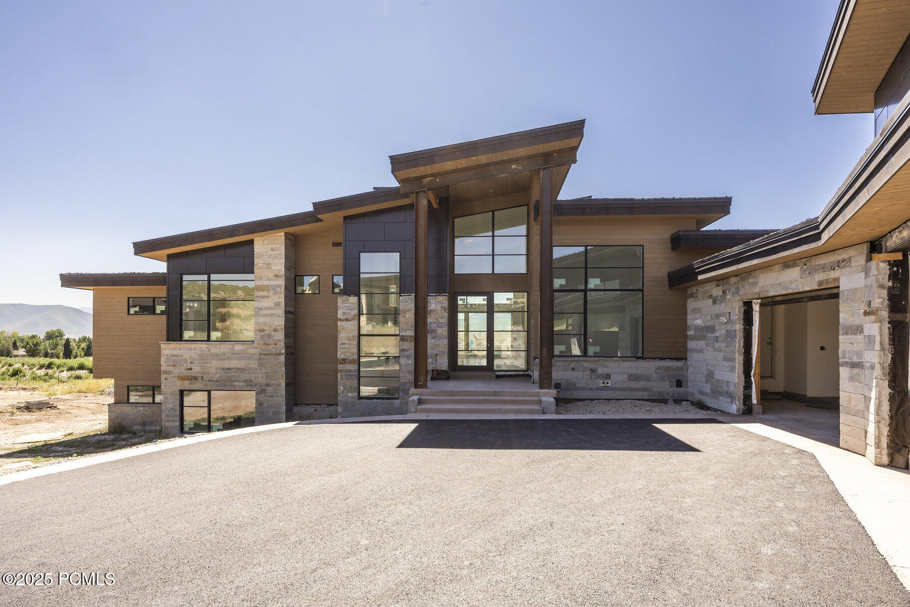 431 N Haystack Mountain Drive