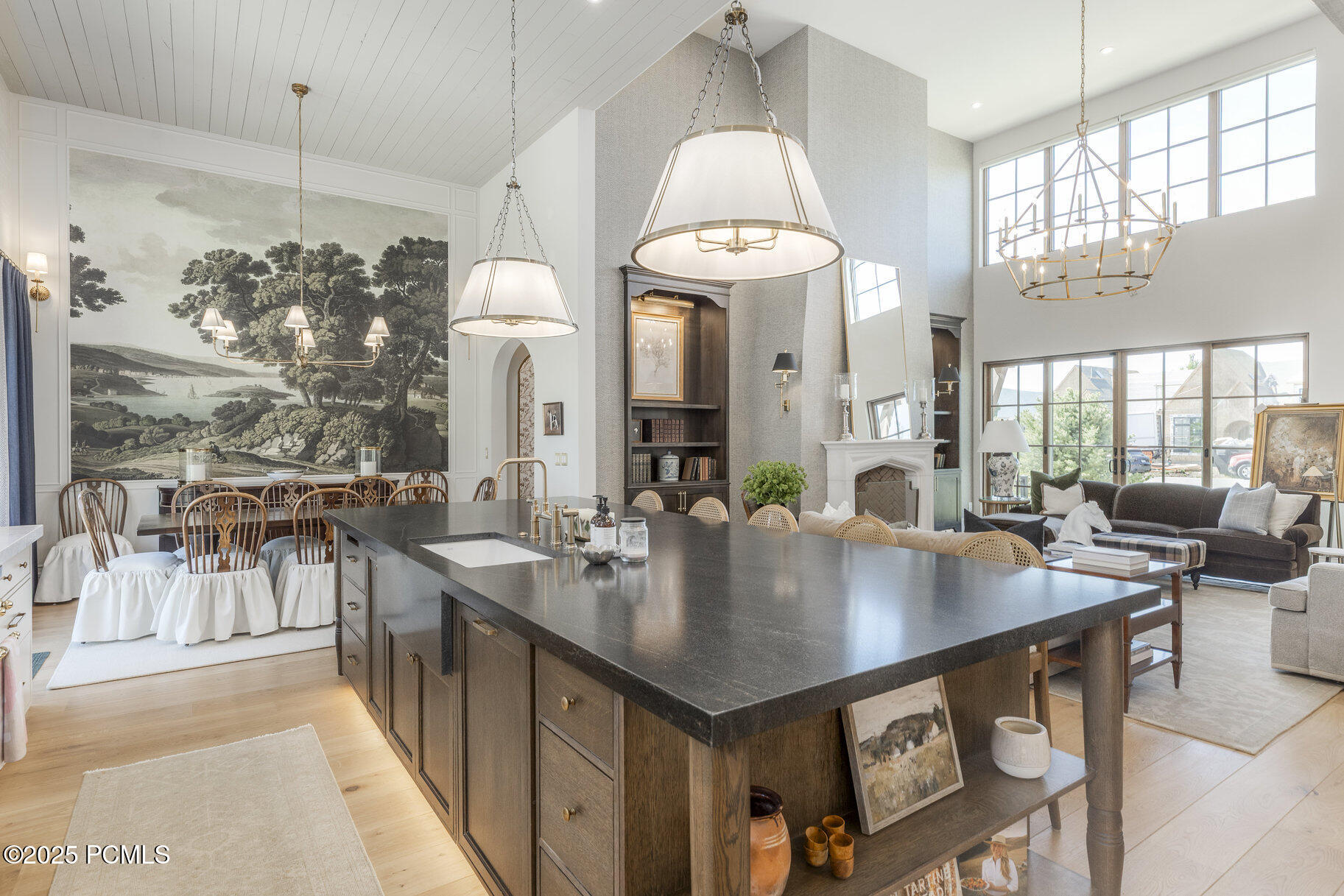 558 W Rheinfalls Circle