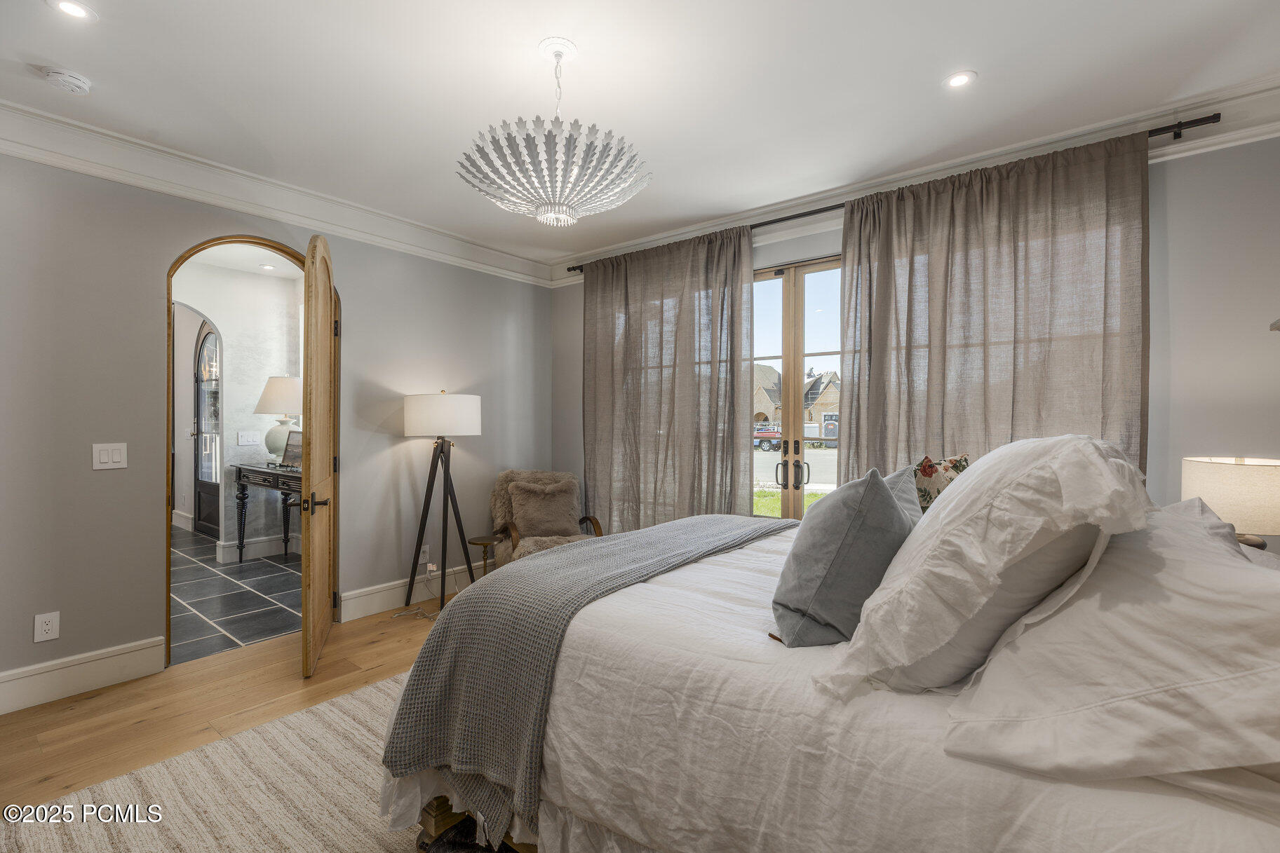 558 W Rheinfalls Circle