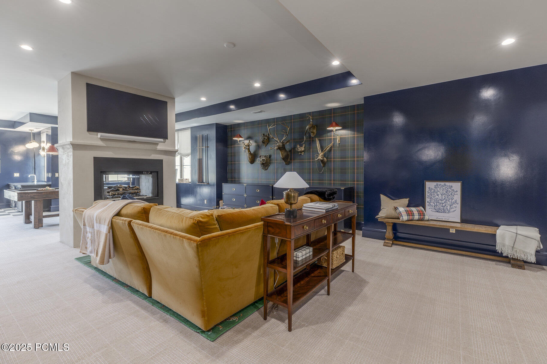 558 W Rheinfalls Circle