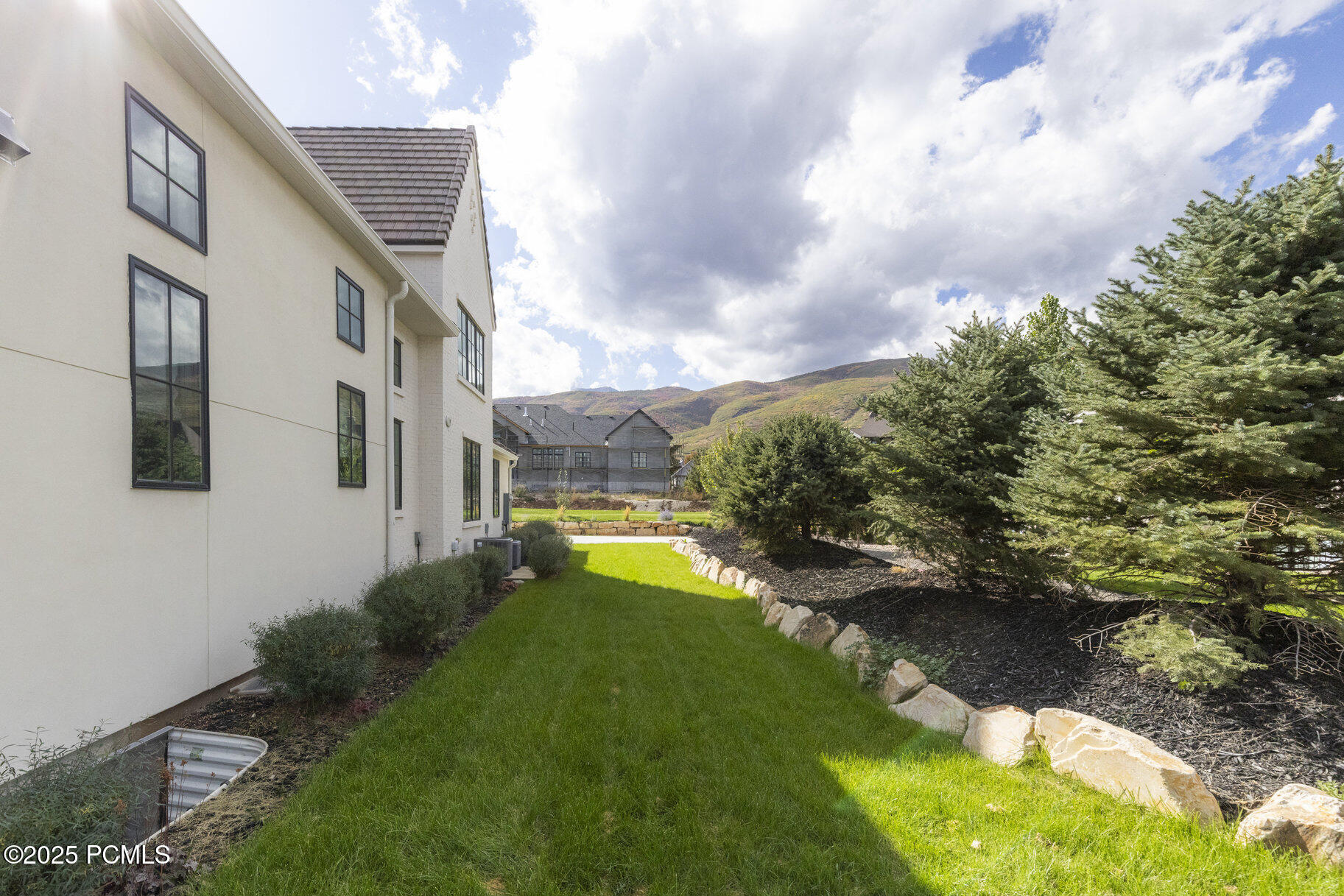 558 W Rheinfalls Circle