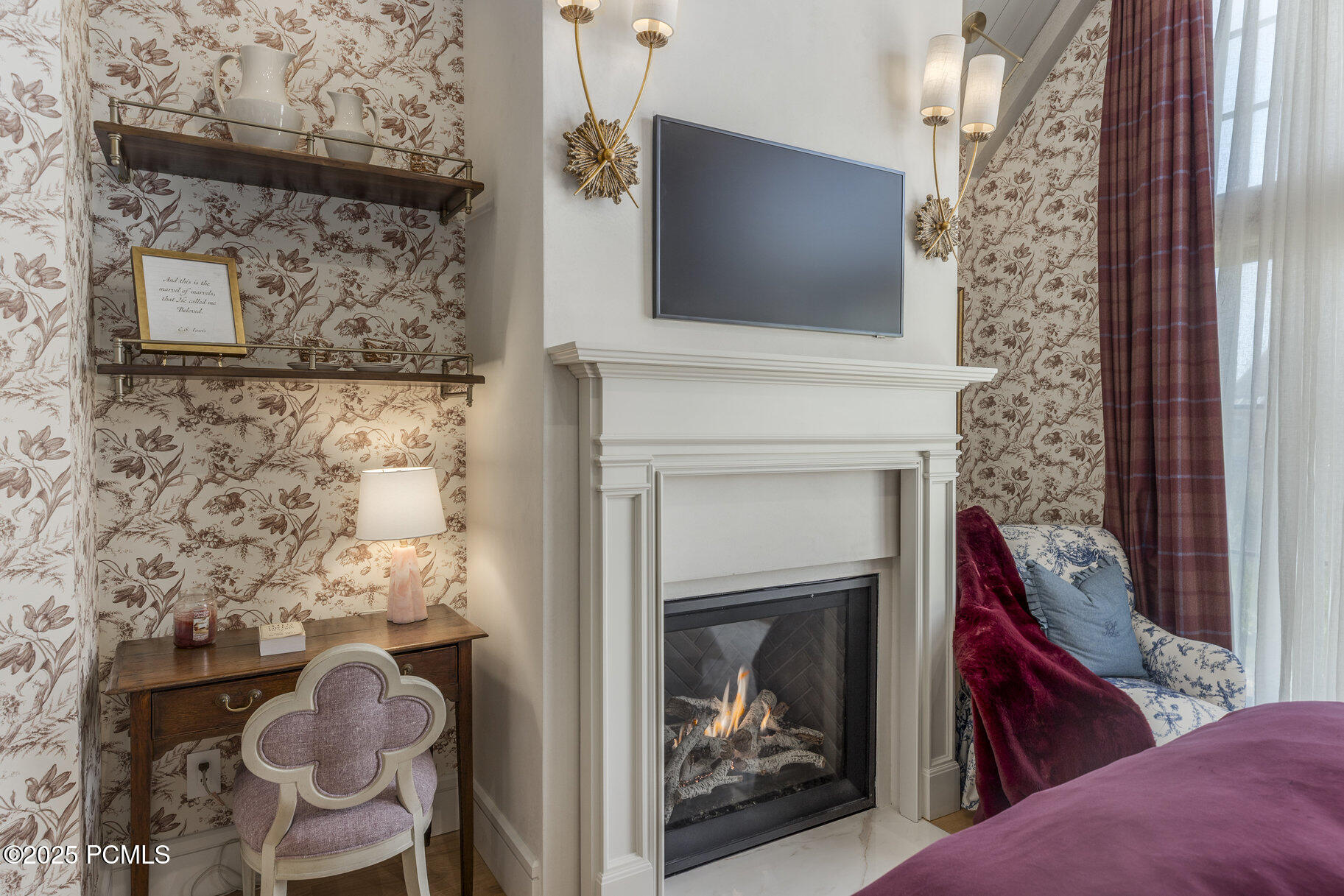 558 W Rheinfalls Circle