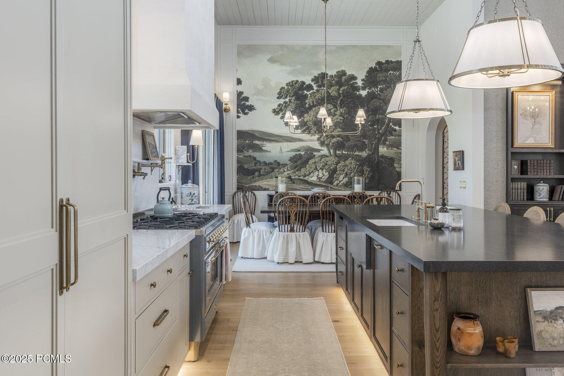 558 W Rheinfalls Circle