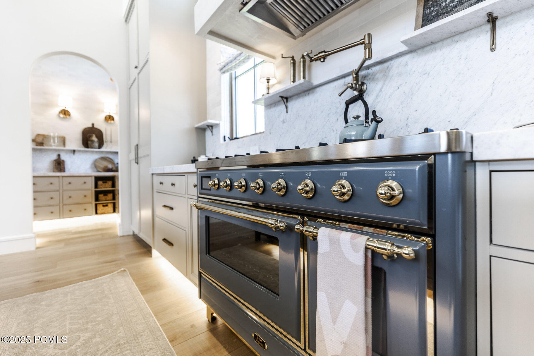 558 W Rheinfalls Circle