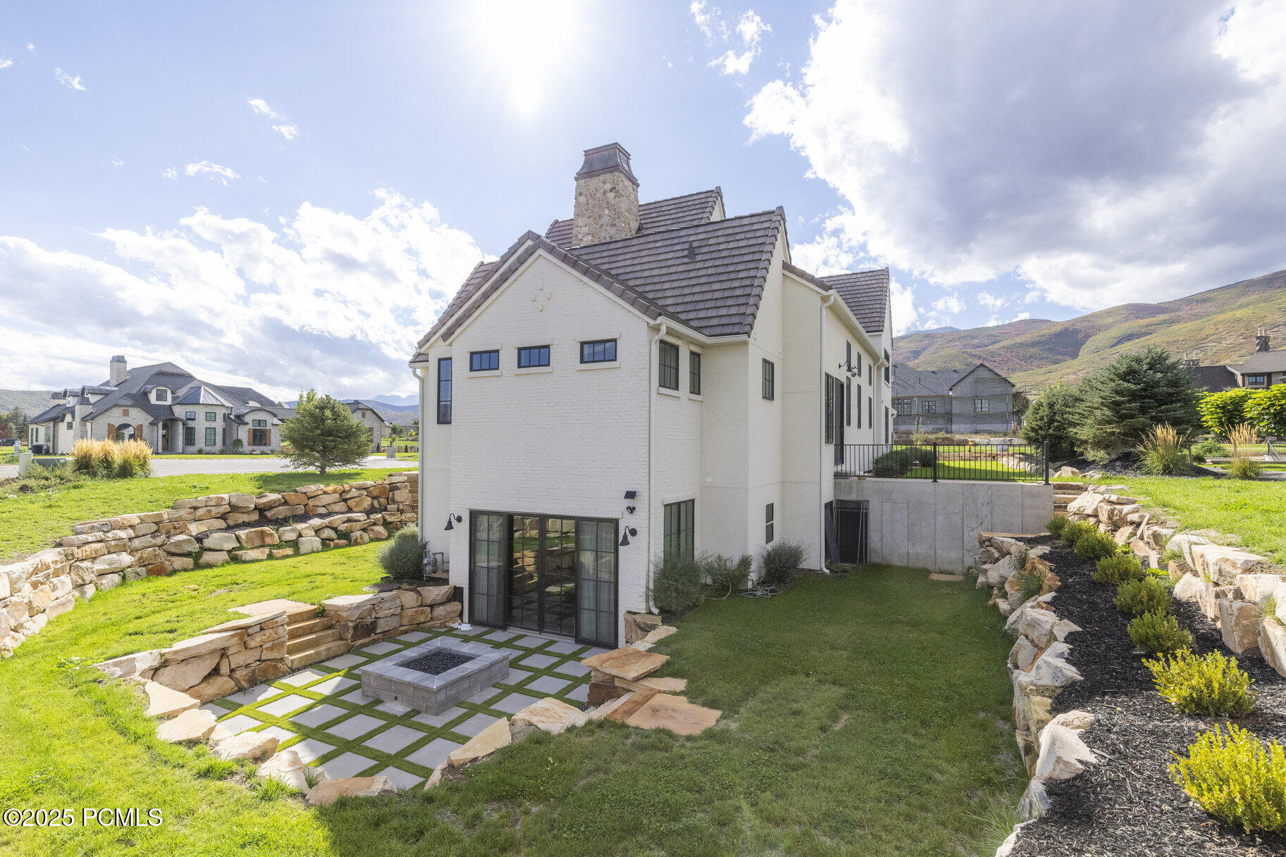 558 W Rheinfalls Circle