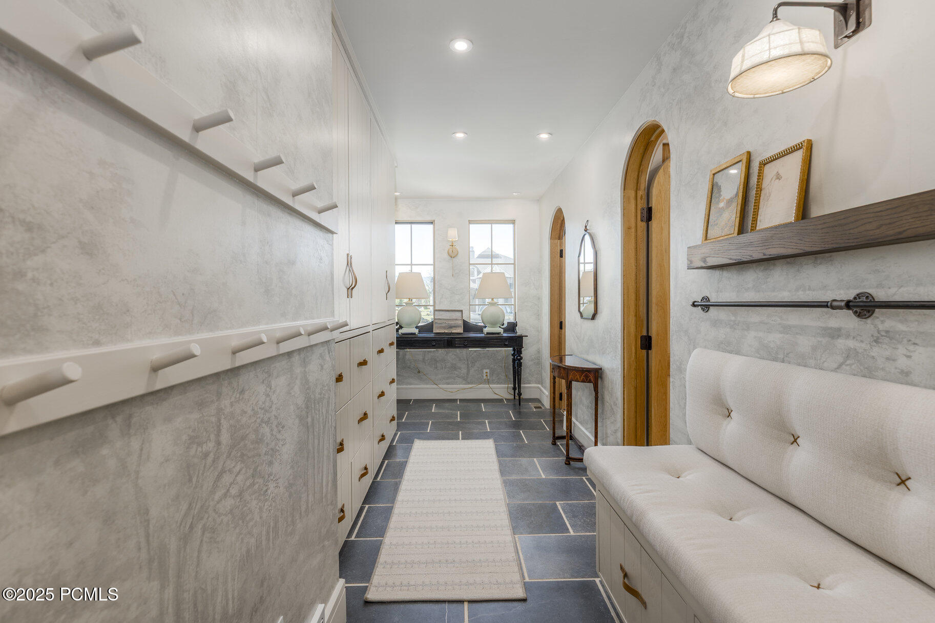 558 W Rheinfalls Circle