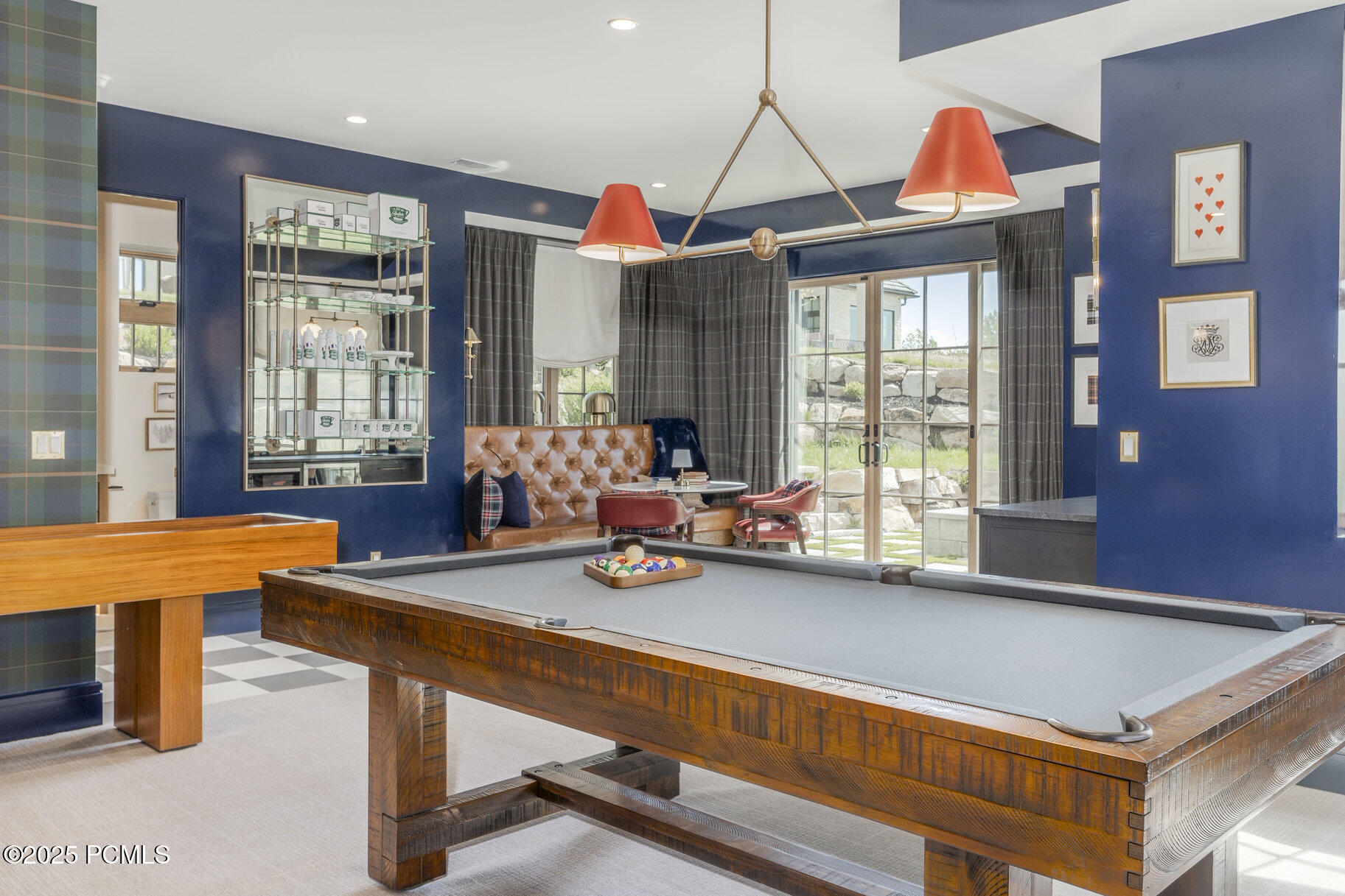 558 W Rheinfalls Circle