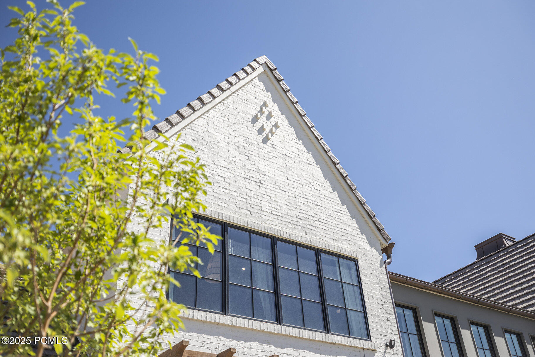 558 W Rheinfalls Circle