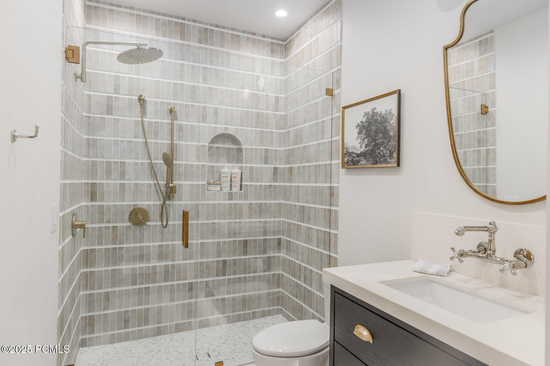 558 W Rheinfalls Circle