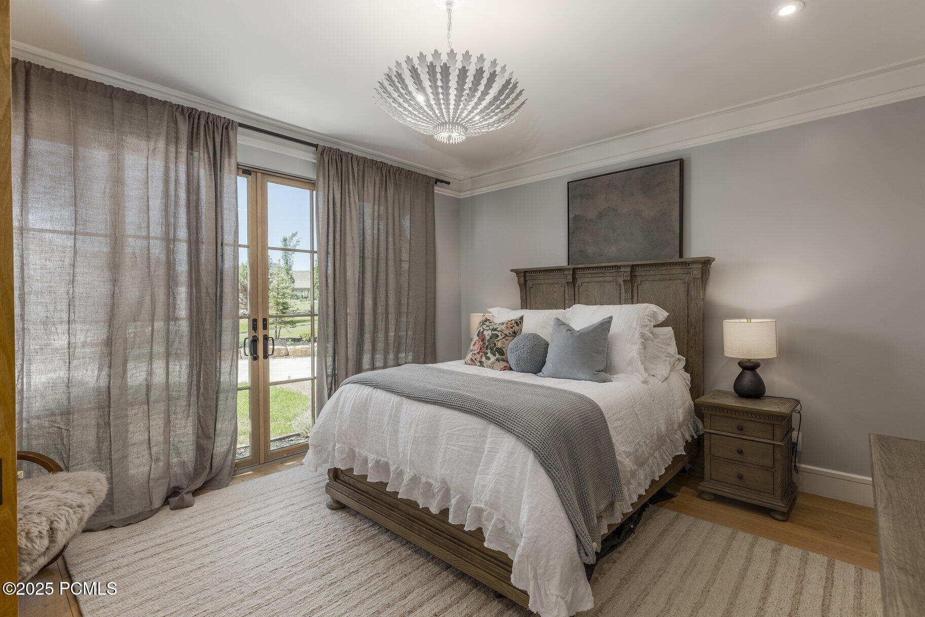 558 W Rheinfalls Circle