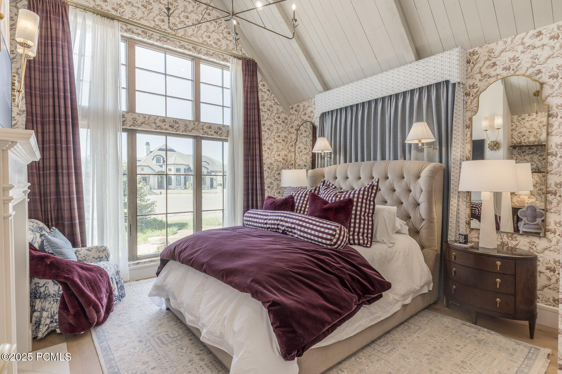 558 W Rheinfalls Circle