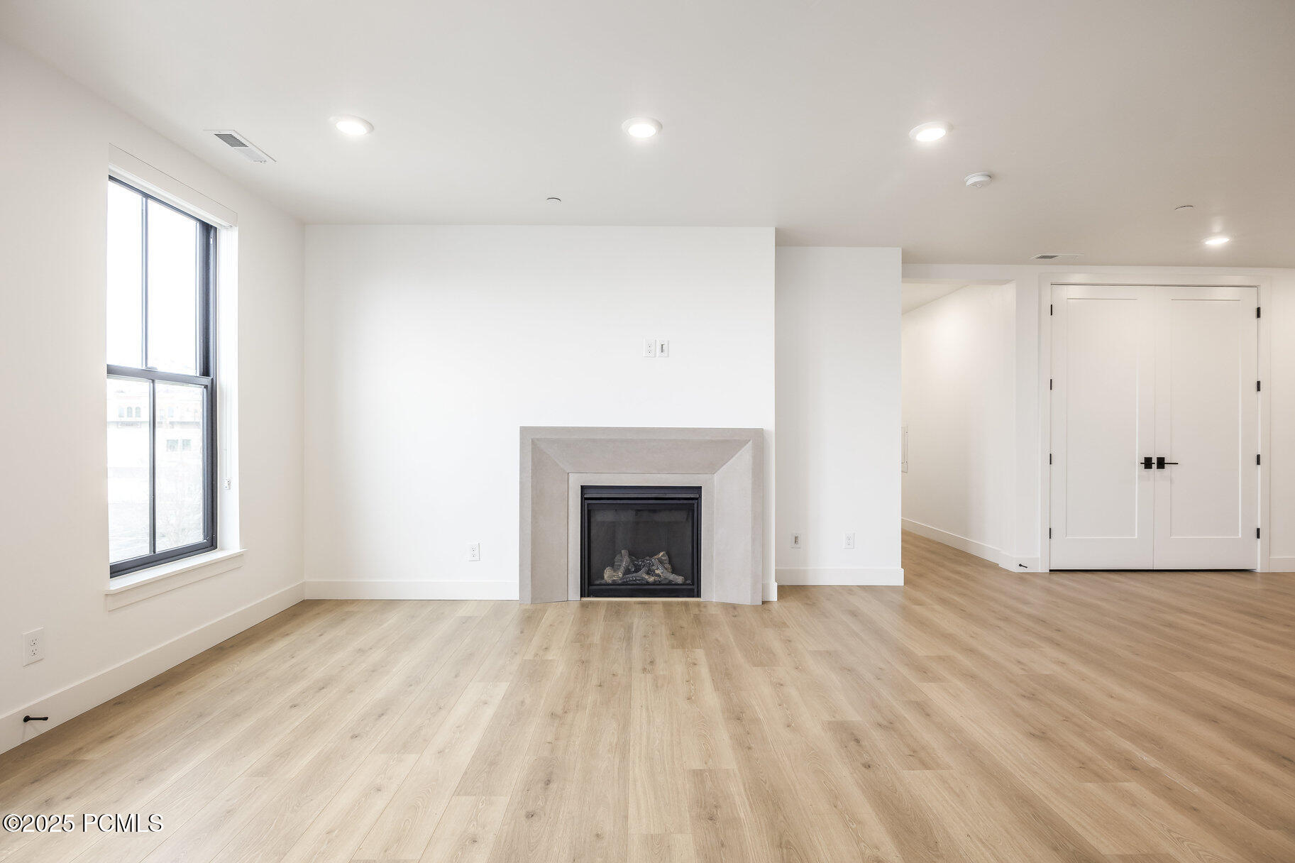 2250 E Murray Holladay Road Unit: 305