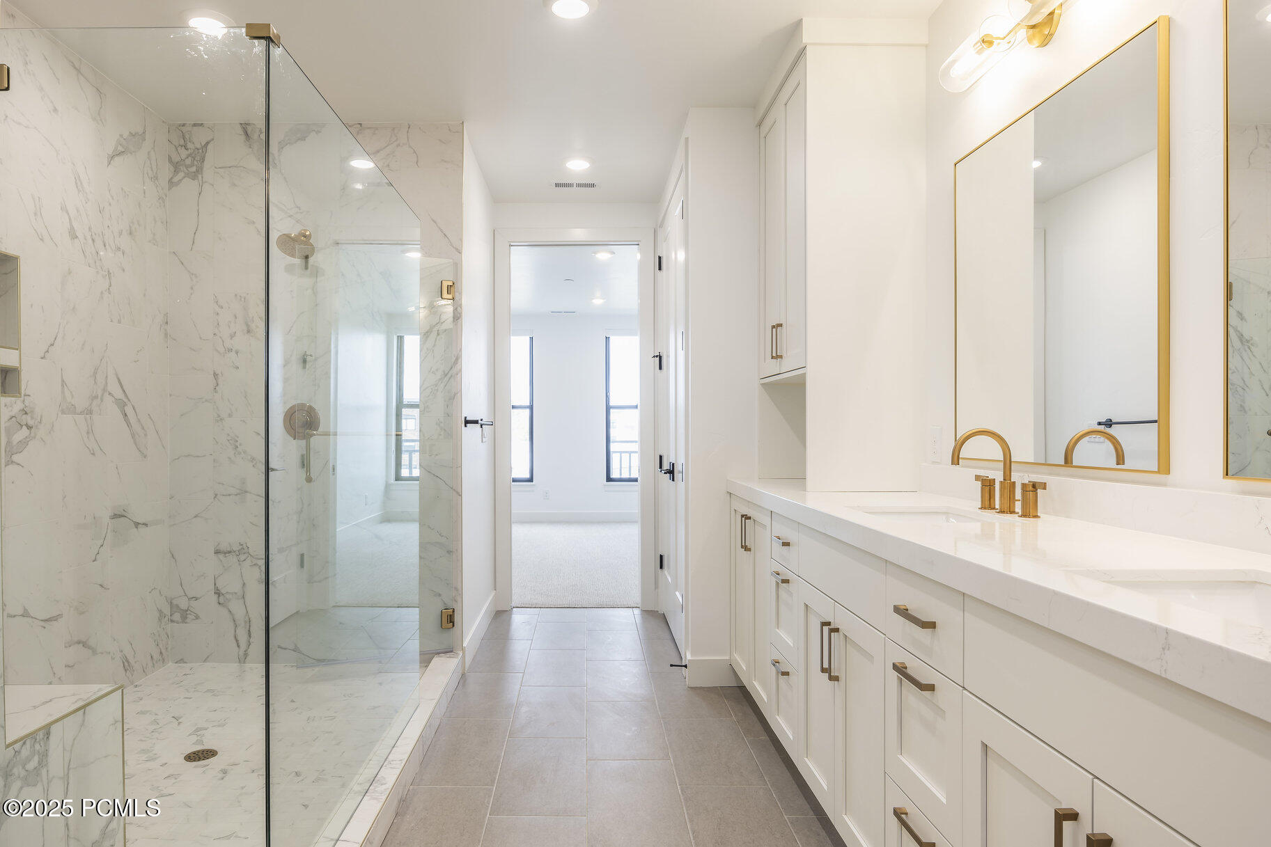 2250 E Murray Holladay Road Unit: 305