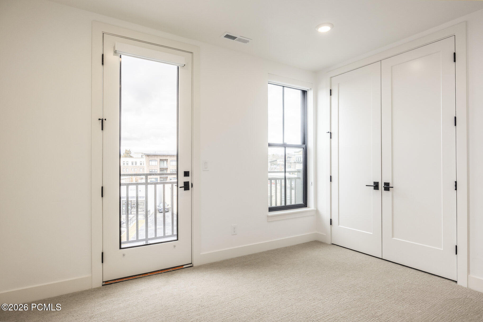 2250 E Murray Holladay Road Unit: 305