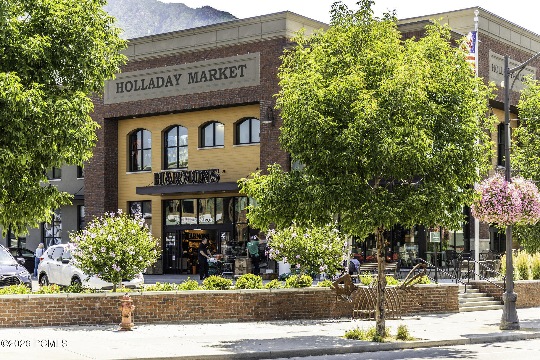 2250 E Murray Holladay Road Unit: 303