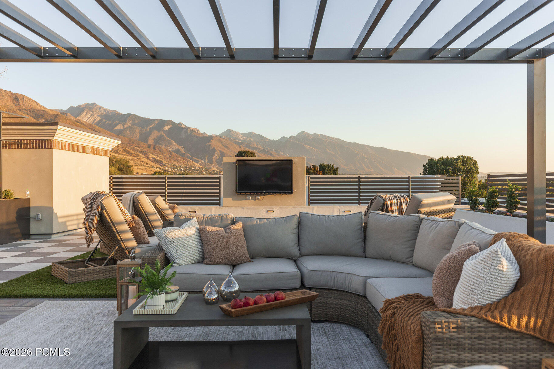 2250 E Murray Holladay Road Unit: 303