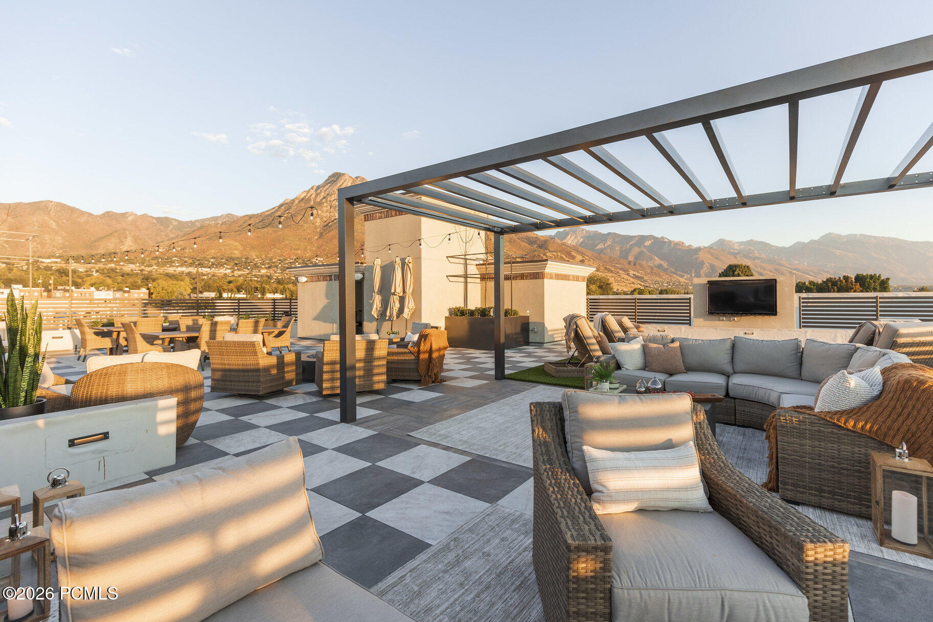 2250 E Murray Holladay Road Unit: 303