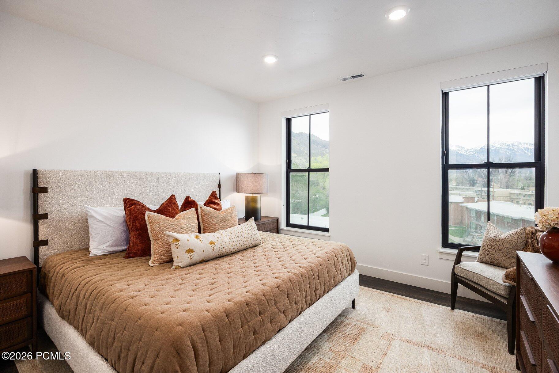 2250 E Murray Holladay Road Unit: 306