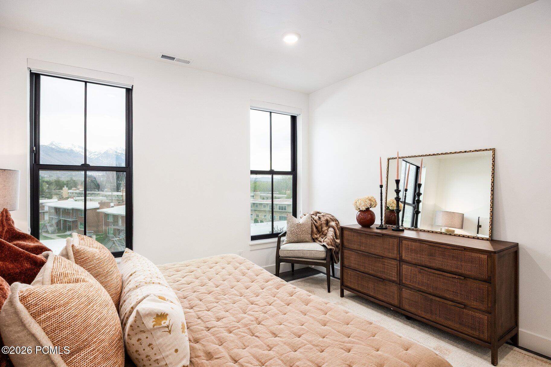 2250 E Murray Holladay Road Unit: 306