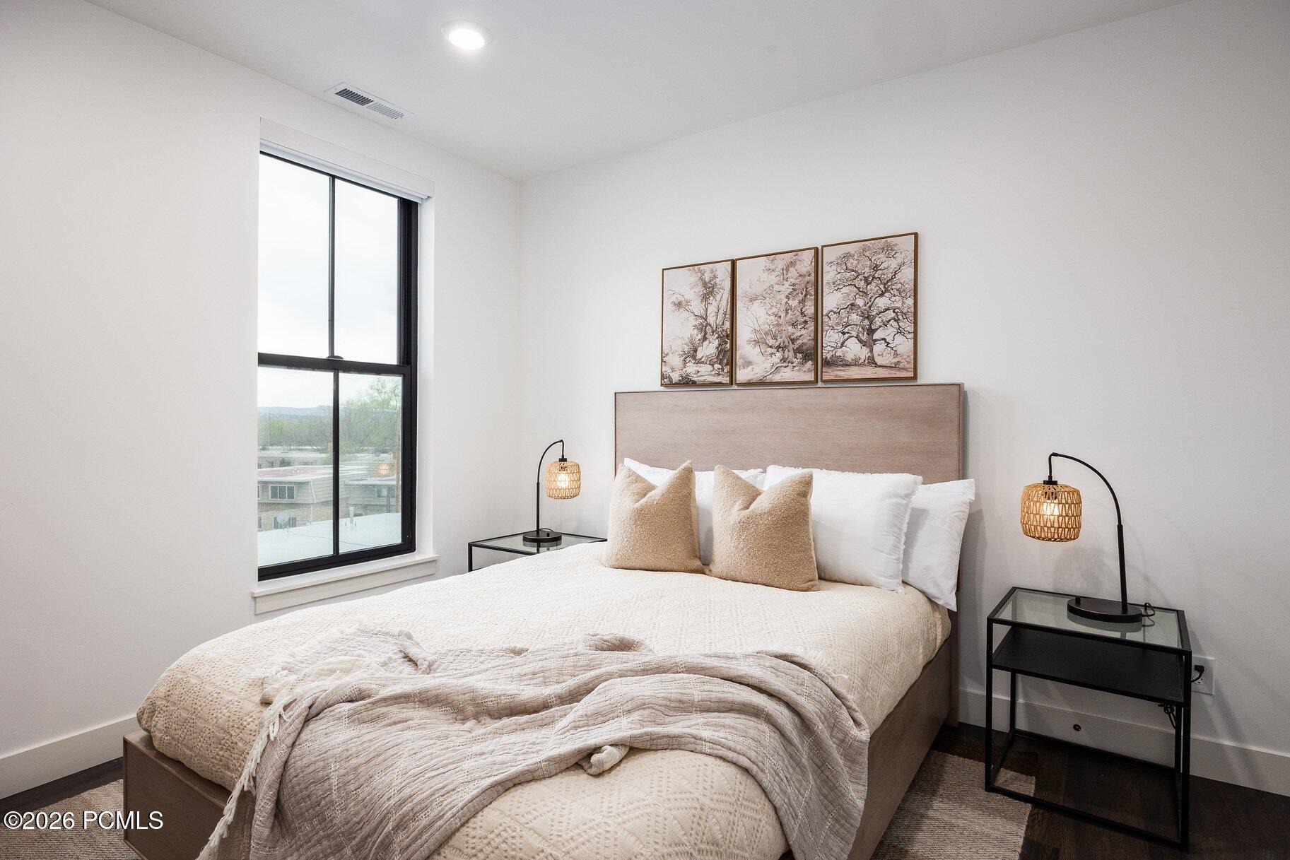 2250 E Murray Holladay Road Unit: 306