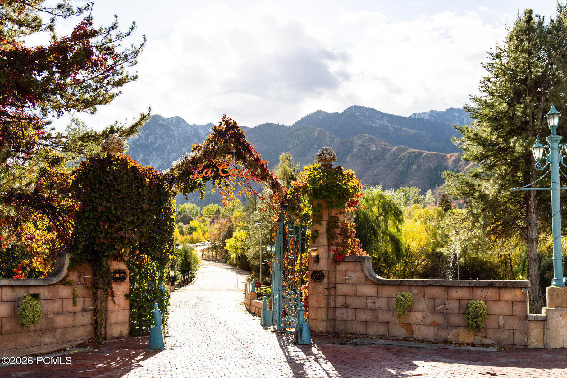 7371 S Canyon Centre Parkway 210