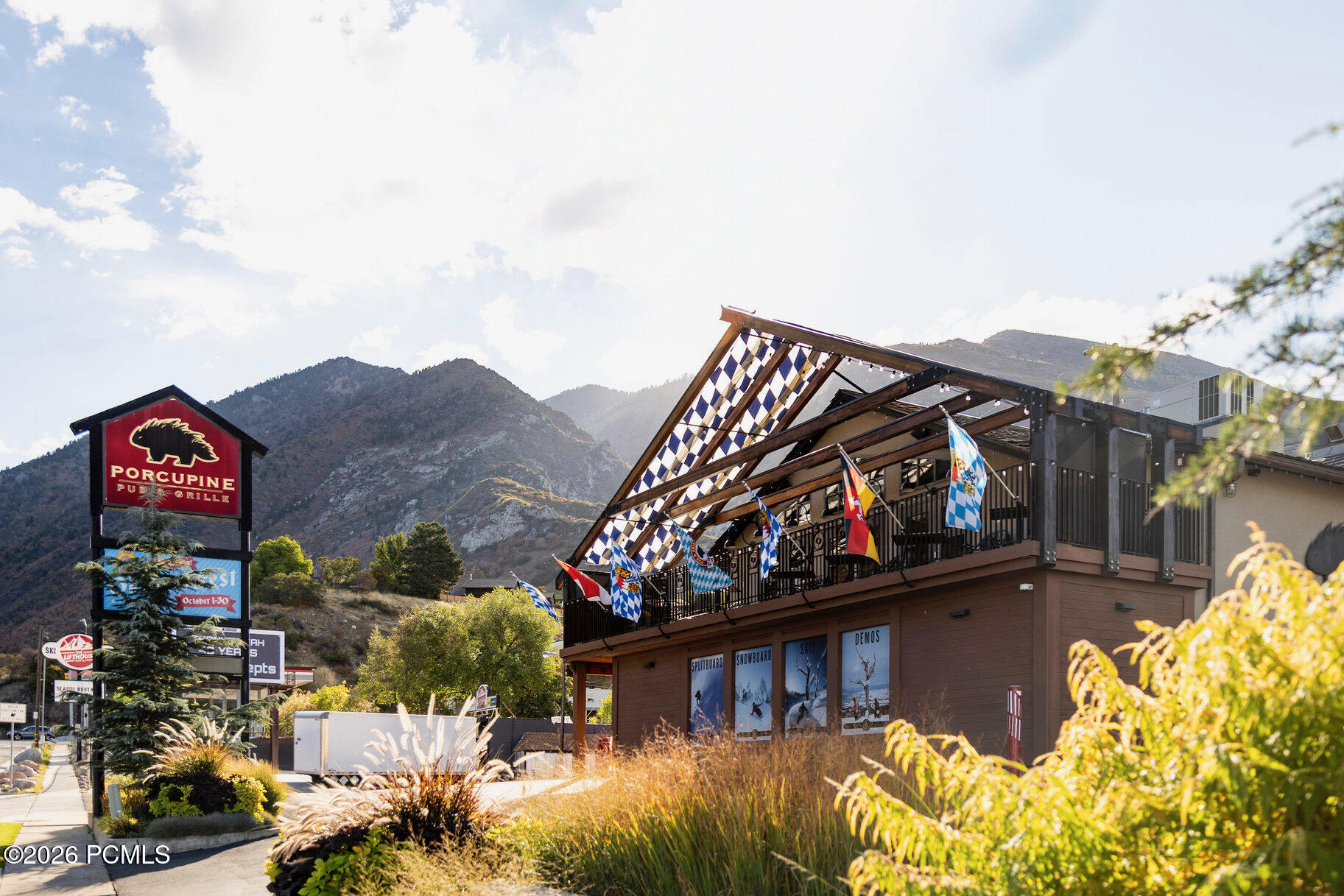 7371 S Canyon Centre Parkway 210