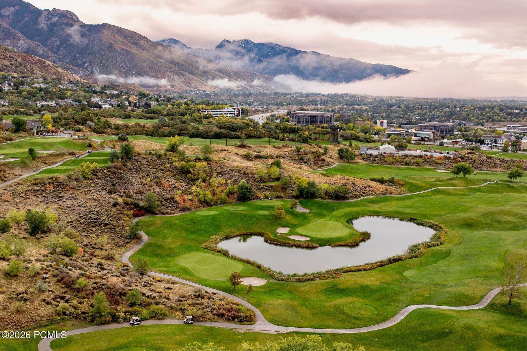 7371 S Canyon Centre Parkway 401