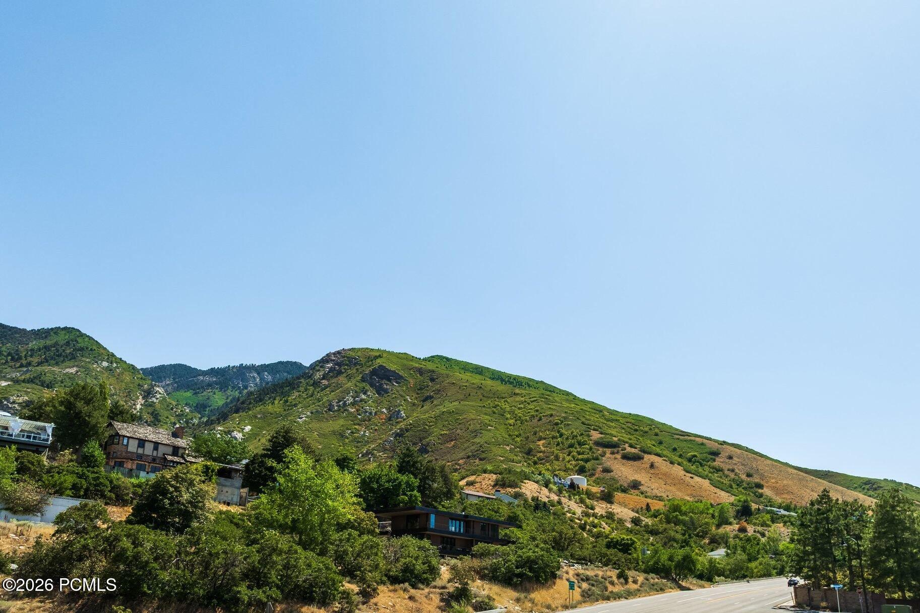 7371 S Canyon Centre Parkway 401